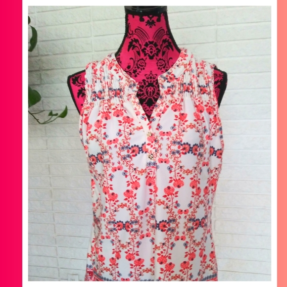 Tops - Sleeveless high low, long floral blouse
